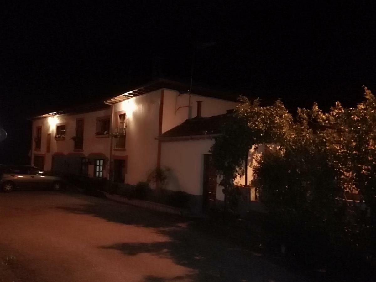 Casa De Aldea La Pescal Guest House Exterior photo